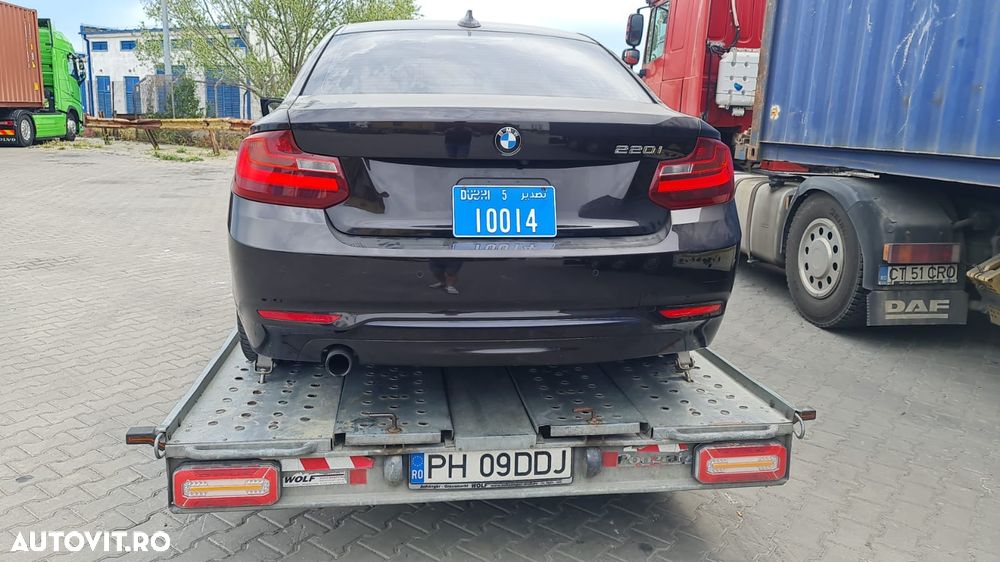 BMW Seria 2 220i Aut. Sport Line - 16