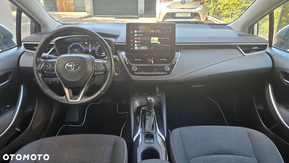 Toyota Corolla 1.8 Hybrid Comfort - 12