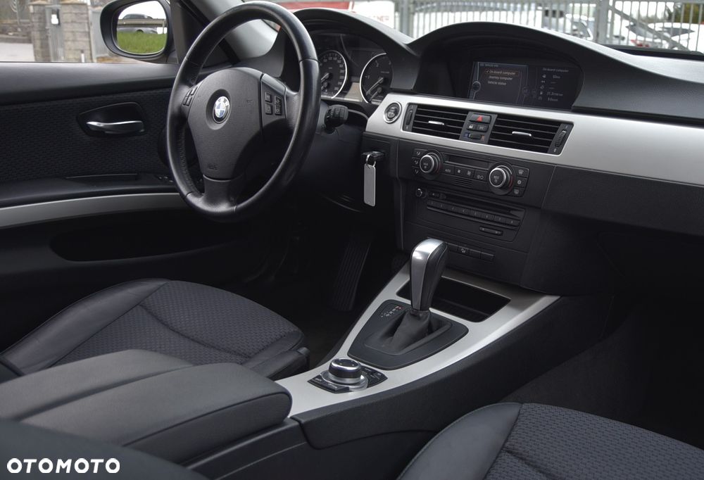 BMW Seria 3 320d DPF - 20