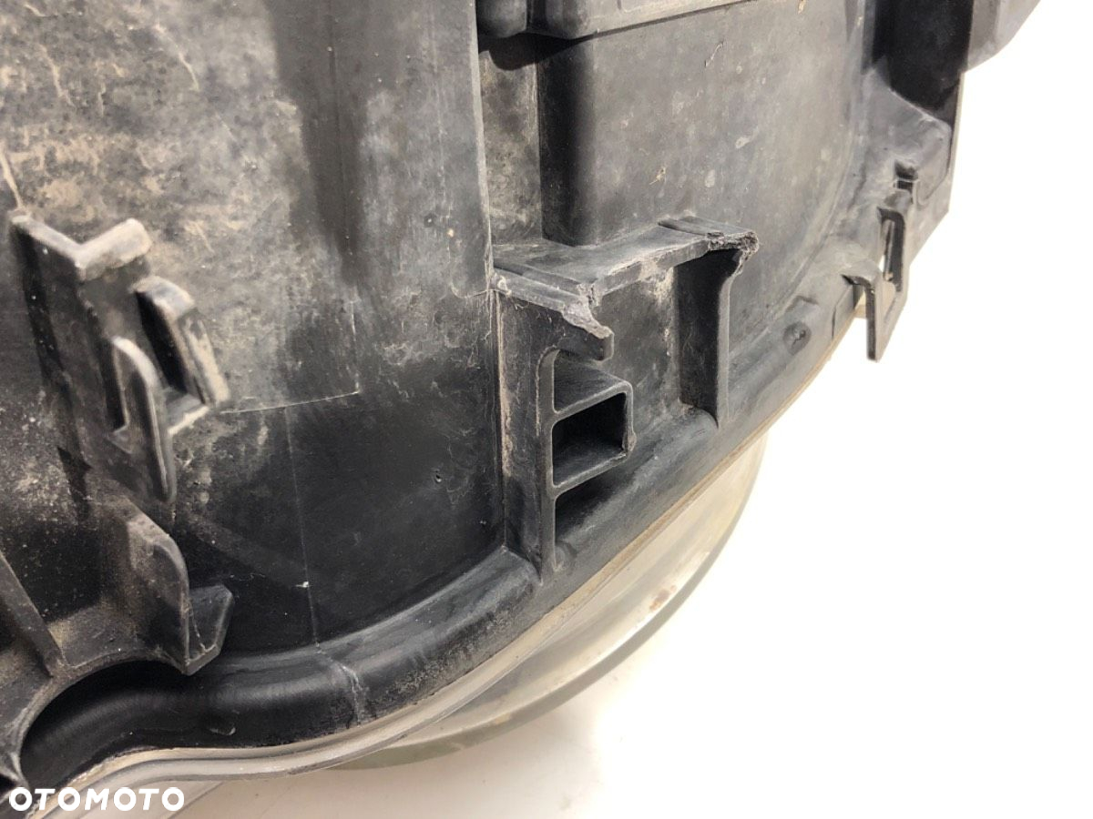 REFLEKTOR PRAWY XENON - 399.00 PLN - BMW 3 Compact (E46) 2001 - 2005  6905496 - 6