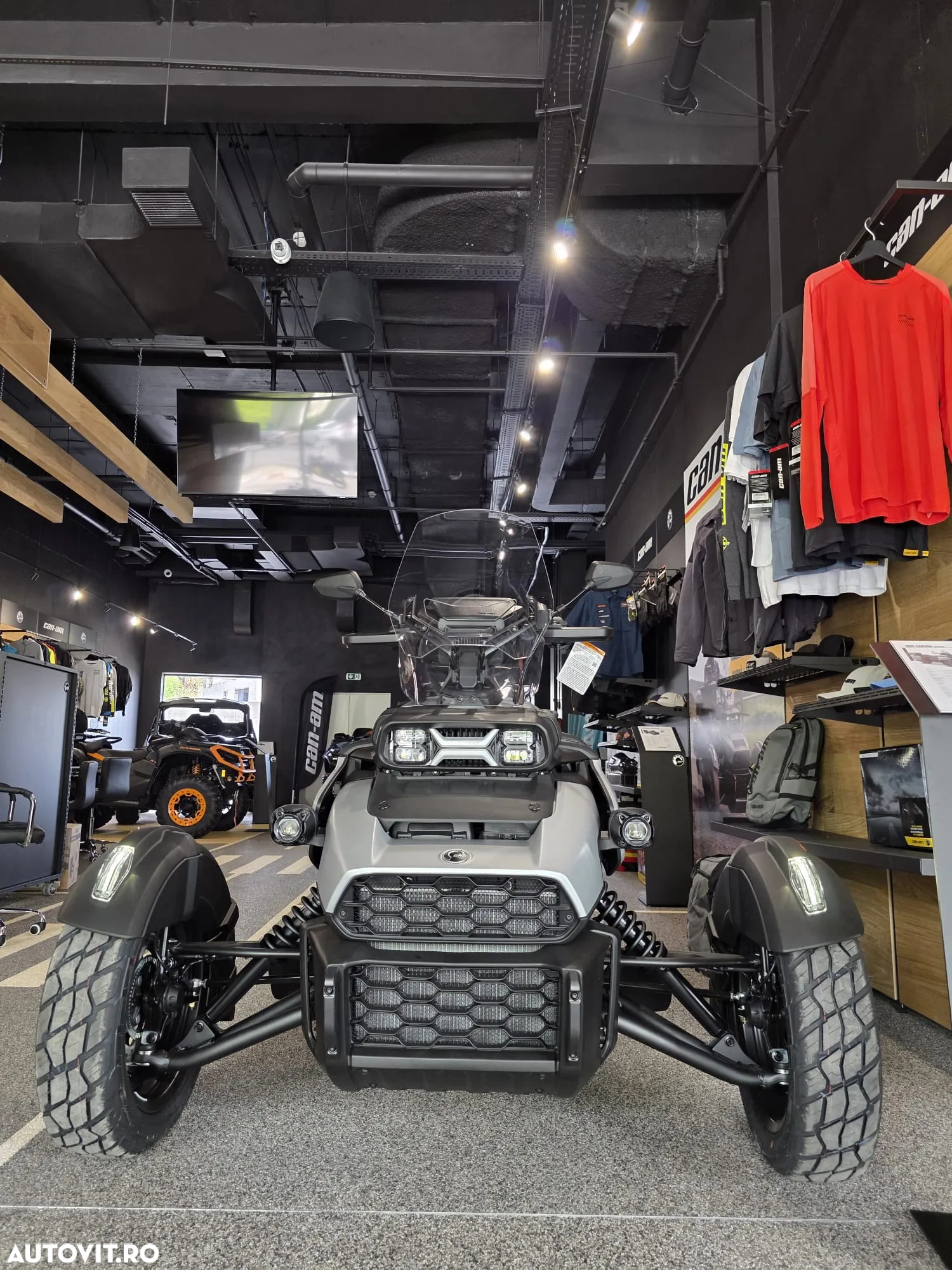 Can-Am Altul - 3