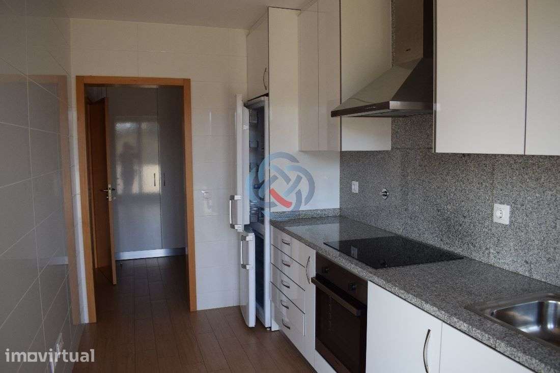 APARTAMENTO T1 PRÓXIMO DO HOSPITAL - Grande imagem: 2/7