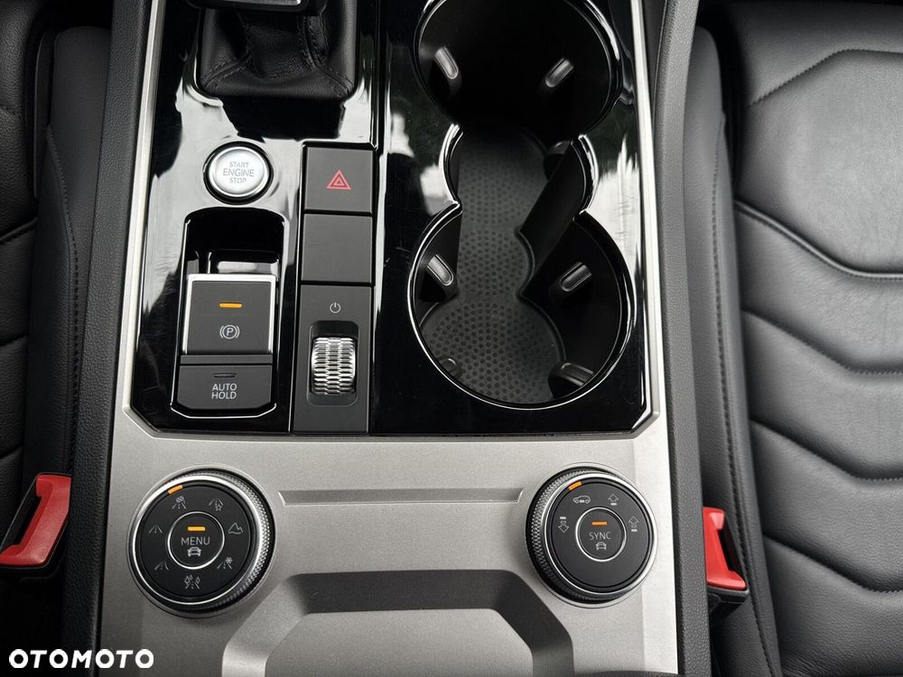 Volkswagen Touareg 3.0 V6 TDI 4Motion R-Line - 18
