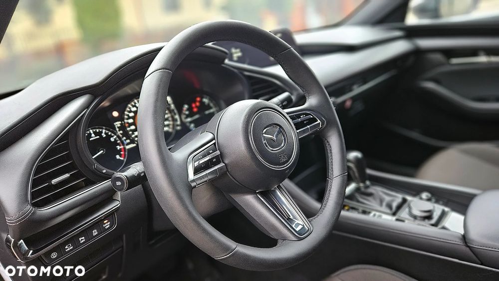 Mazda 3 e-SKYACTIV-G 122 M HYBRID DRIVE EXCLUSIVE-LINE - 16