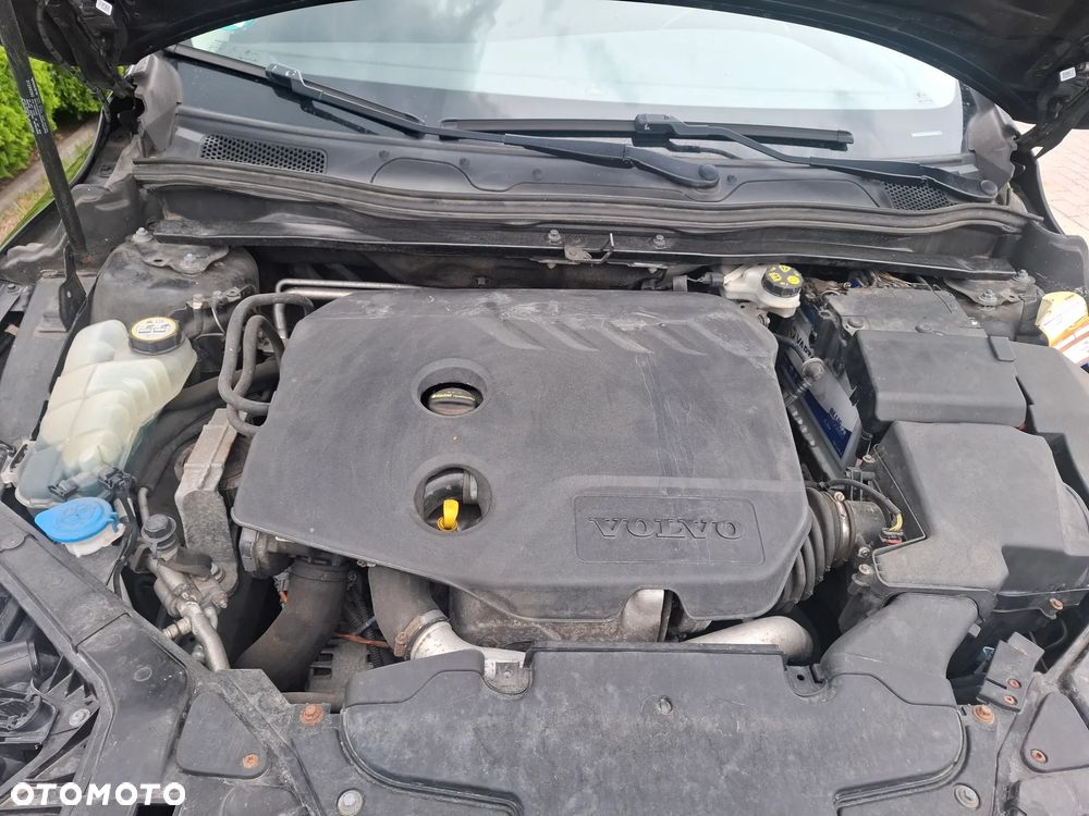 Volvo V40 D2 - 23