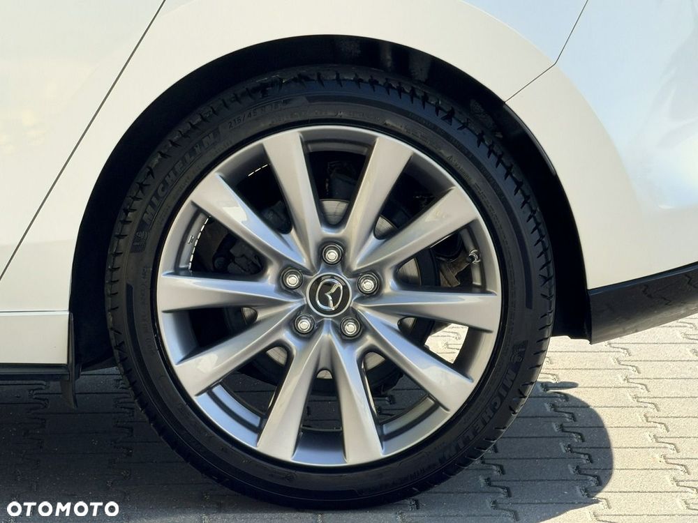 Mazda 3 2.0 mHEV Exclusive Line - 17
