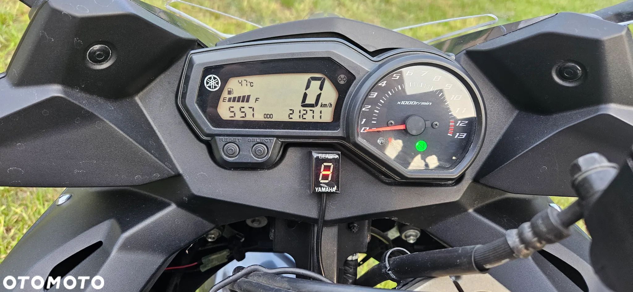 Yamaha XJ - 6