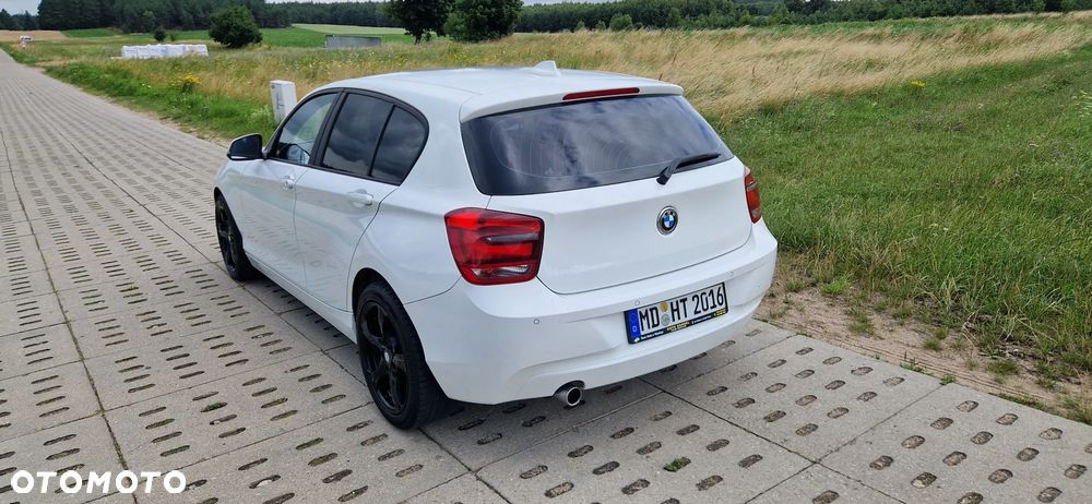 BMW Seria 1 116i - 21