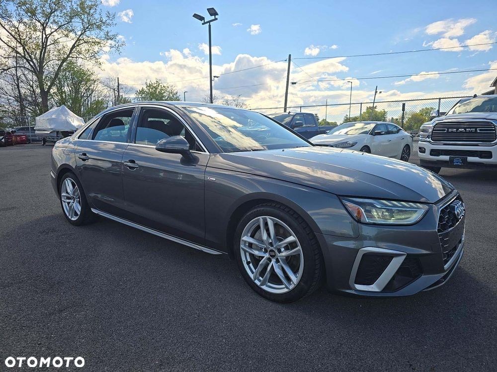 Audi A4 Limousine 45 TFSI quattro S tronic S line - 2