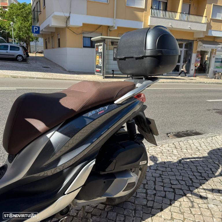 Piaggio Medley 125 - 4