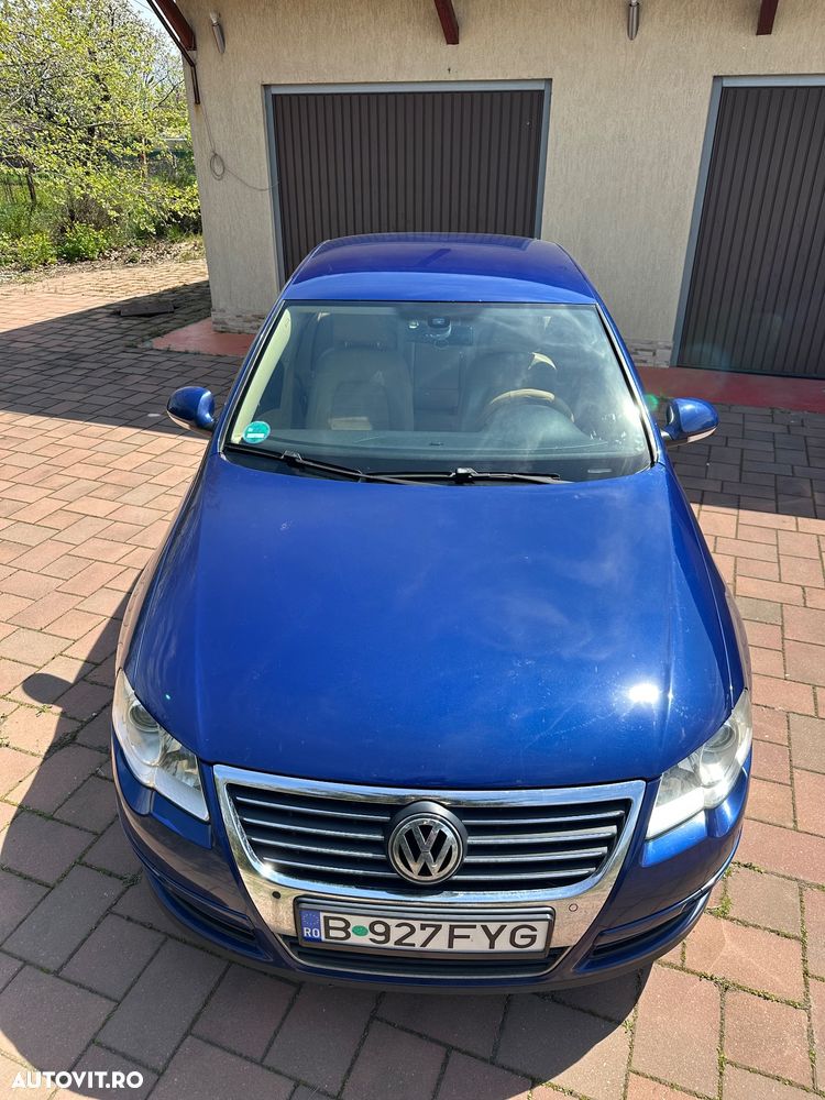 Volkswagen Passat - 13