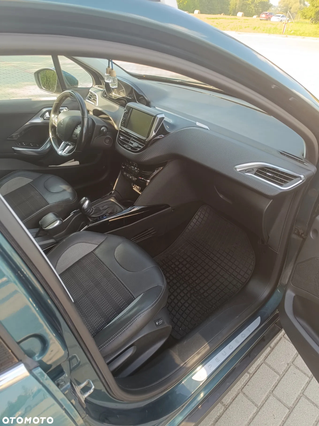 Peugeot 2008 1.2 Pure Tech Crossway S&S - 6