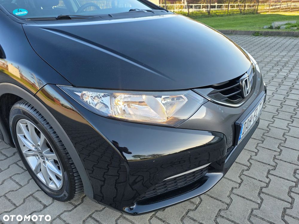 Honda Civic 1.8 i-VTEC Executive - 9