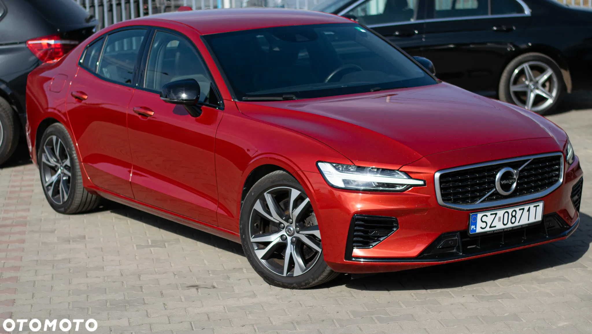 Volvo S60 T8 Recharge AWD Geartronic RDesign - 2