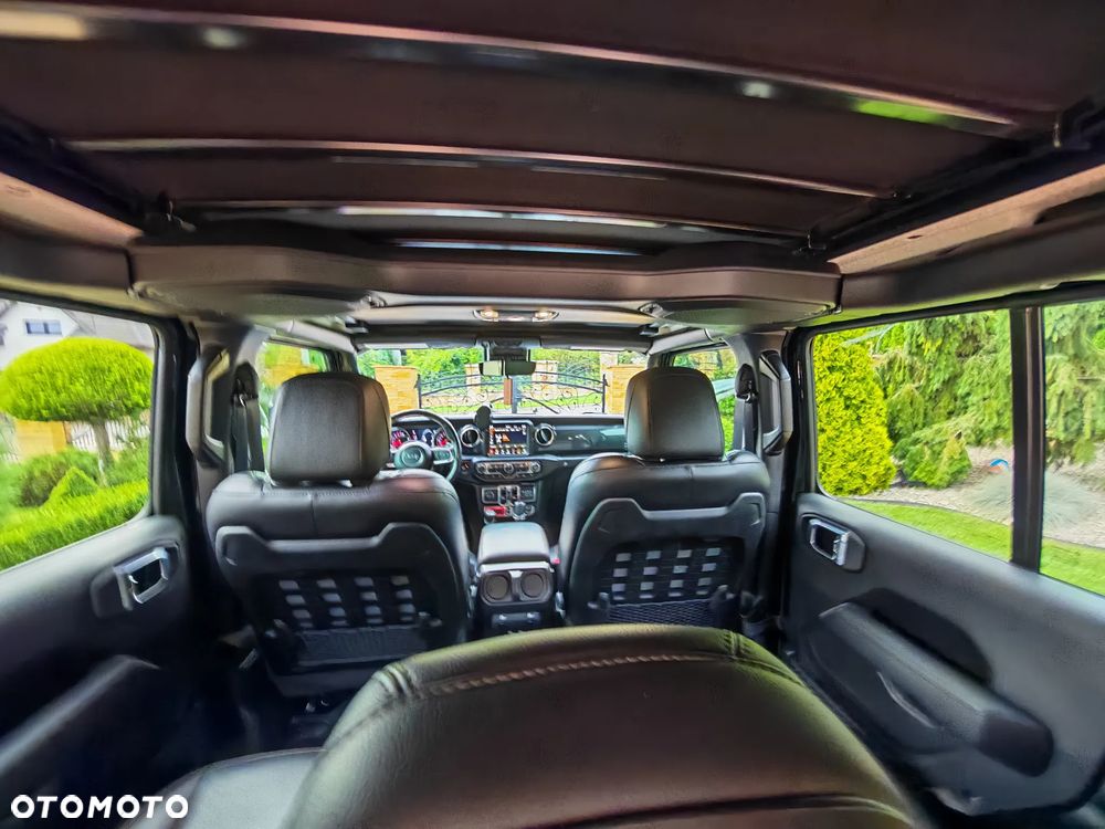 Jeep Wrangler - 31