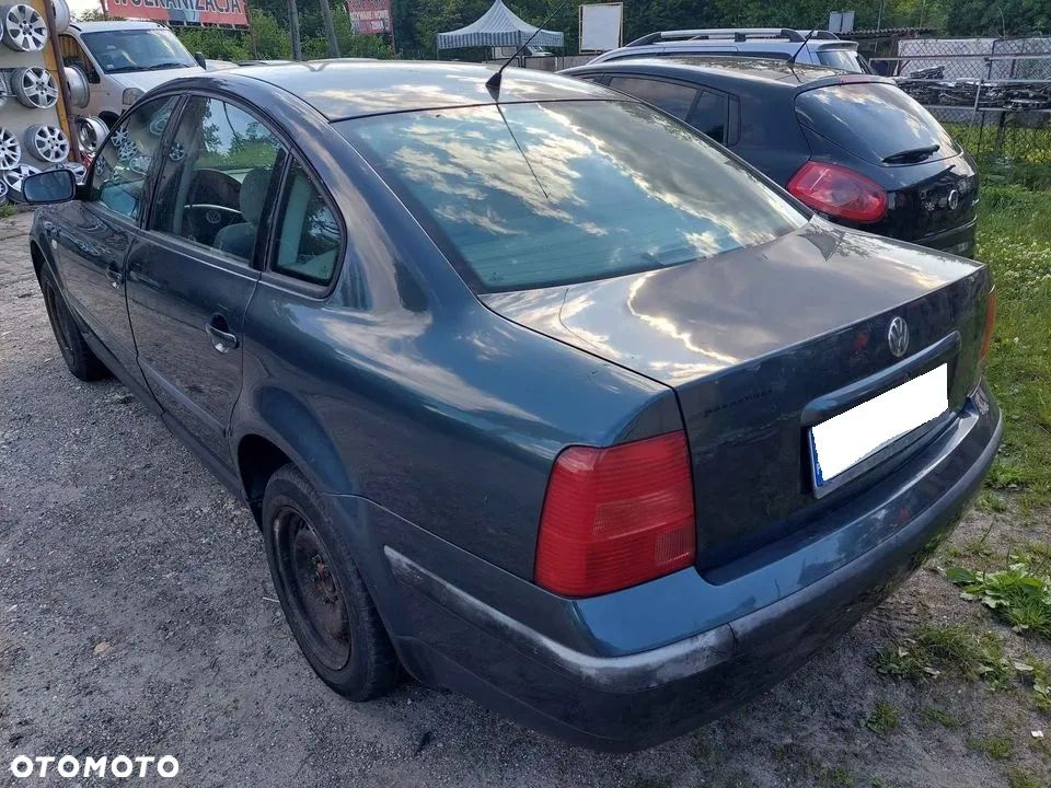 Volkswagen Passat B5 1.8 Benzyna Kombi Sedan na CZĘŚCI Wszystkie CZĘŚCI - 3