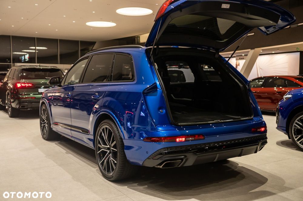 Audi Q7 - 8