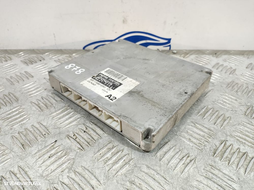 Centralina Motor Original Denso Toyota 2.2 D-4D 2AD-FHV MB1758008343 8966105A21 - 3