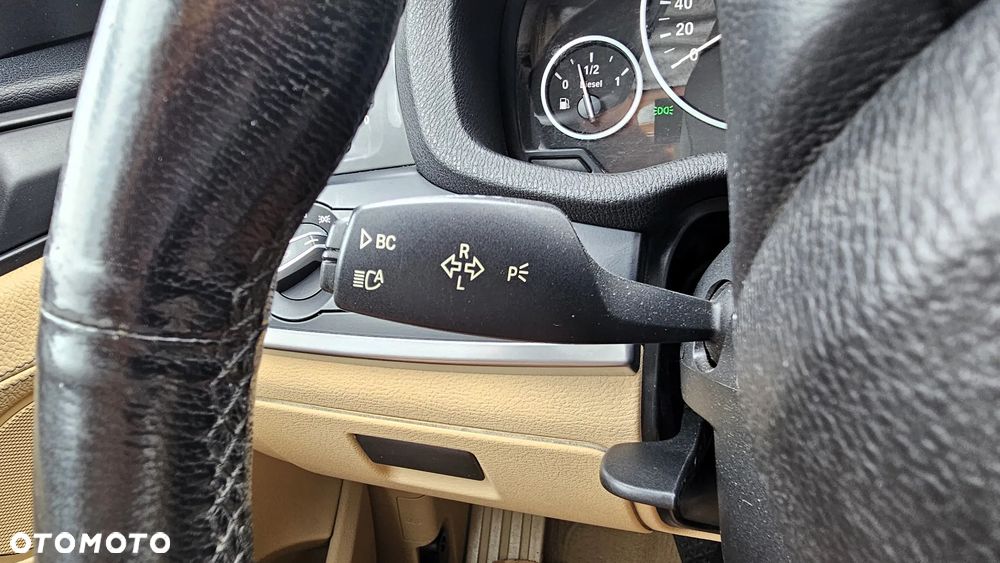 BMW X3 xDrive20d - 27