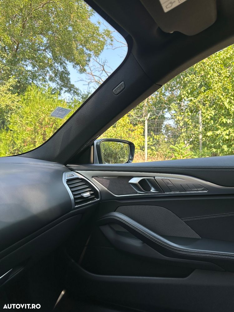 BMW Seria 8 - 20