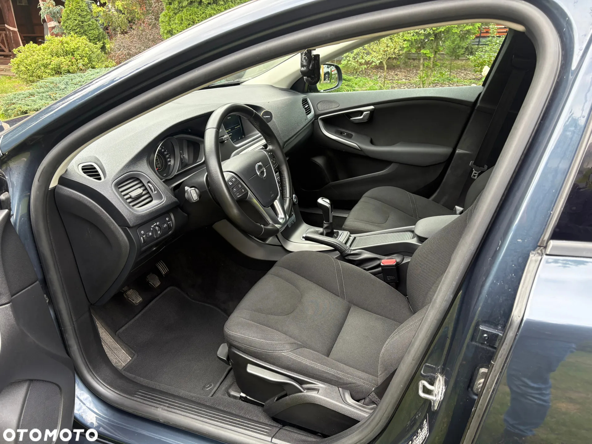 Volvo V40 D2 - 9