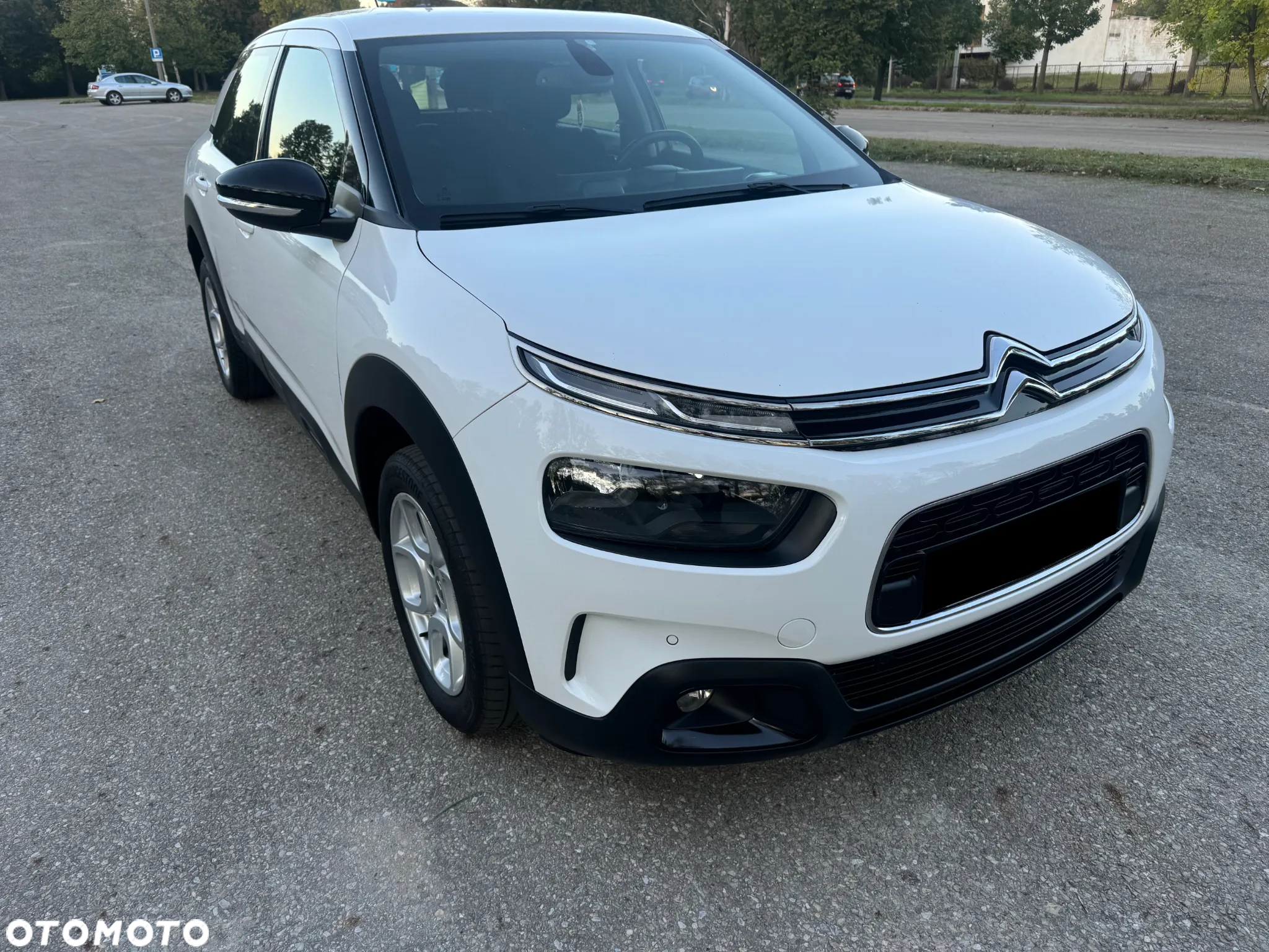 Citroën C4 Cactus 1.2 PureTech Feel S&S EAT6 - 4