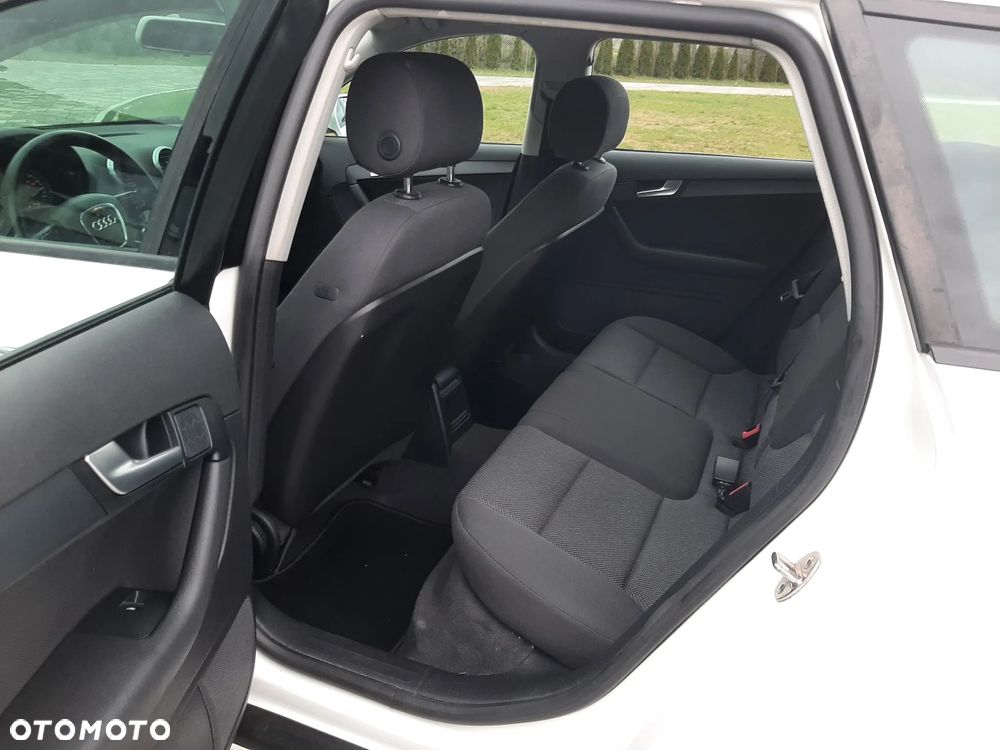 Audi A3 Sportback 1.6 Ambition - 16