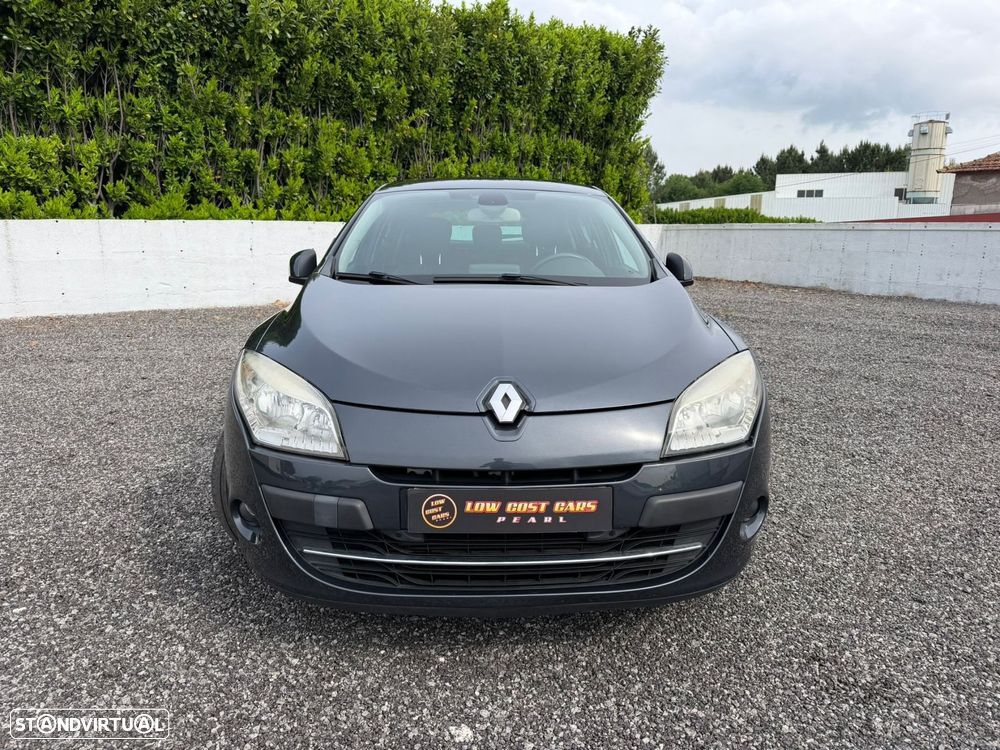 Renault Mégane 1.5 dCi Dynamique S - 11