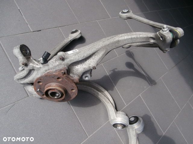 ZWROTNICA PIASTA WAHACZE 4G0407242C 4G0407241C PRAWA LEWA AUDI A6 C7 A7 A4 B8 LIFTQ5 - 5