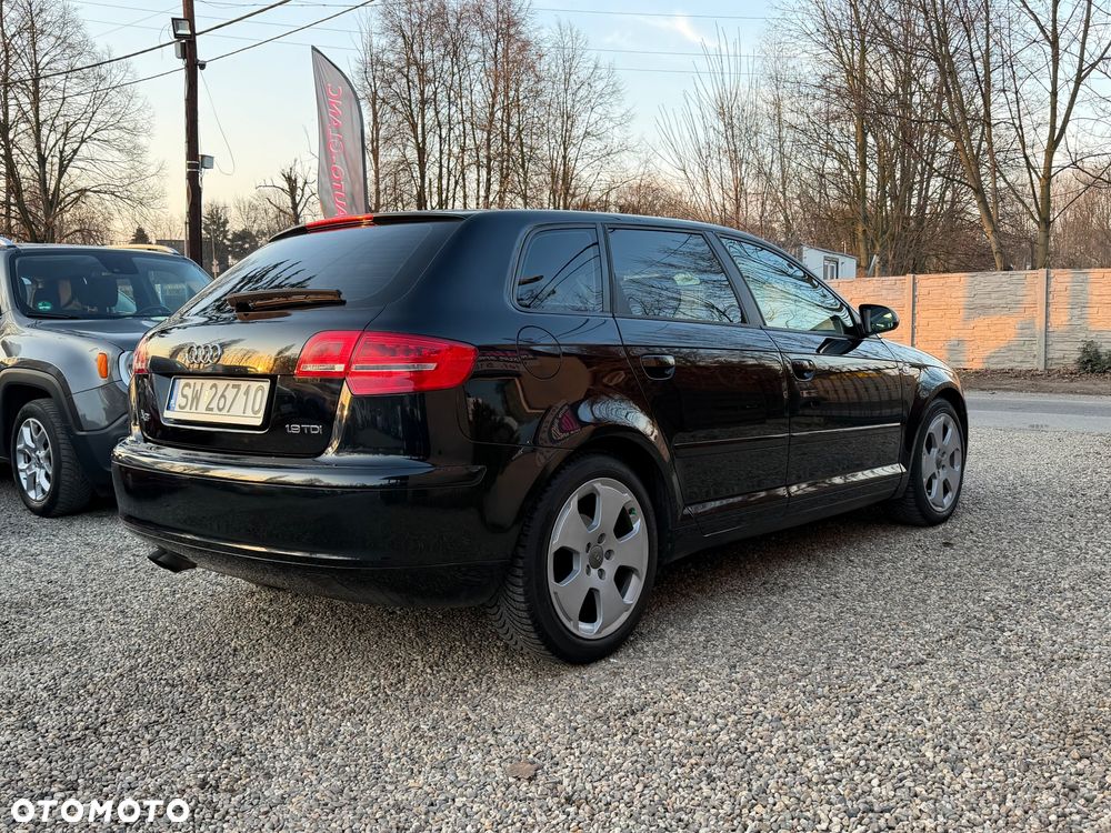 Audi A3 Sportback 1.9 TDI Attraction - 5