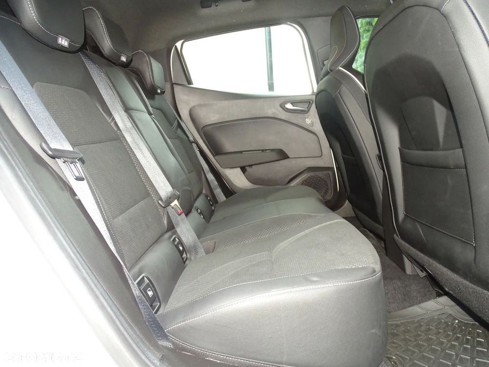 Renault Clio TCe 130 EDC GPF INTENS - 13