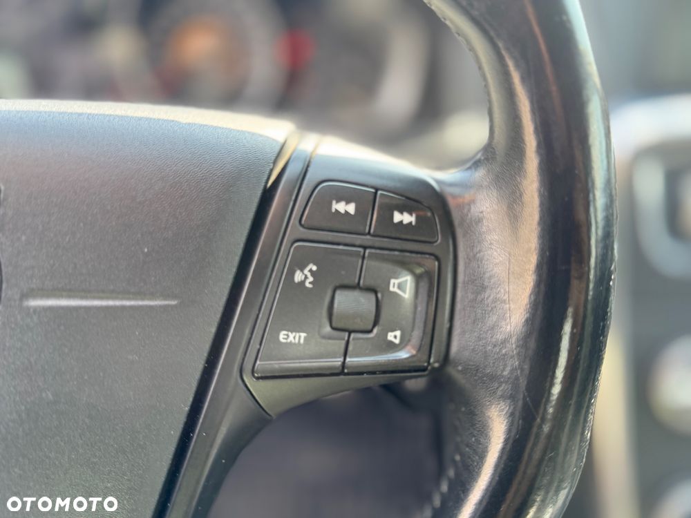Volvo S60 D2 Momentum - 12
