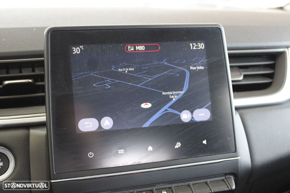 Renault Captur 1.0 TCe Techno Bi-Fuel - 12