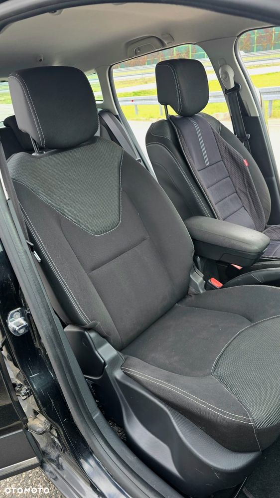 Renault Clio - 15