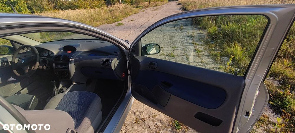 Peugeot 206 1.1 X-Line - 18