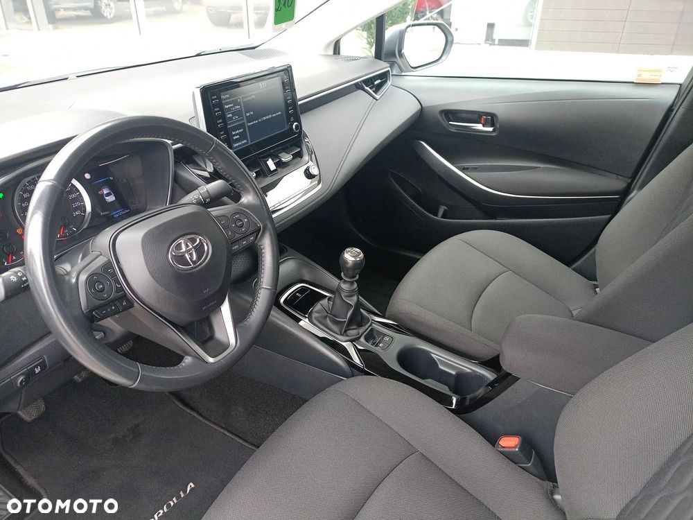 Toyota Corolla - 11