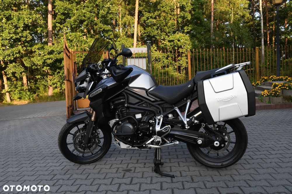Triumph Tiger - 2