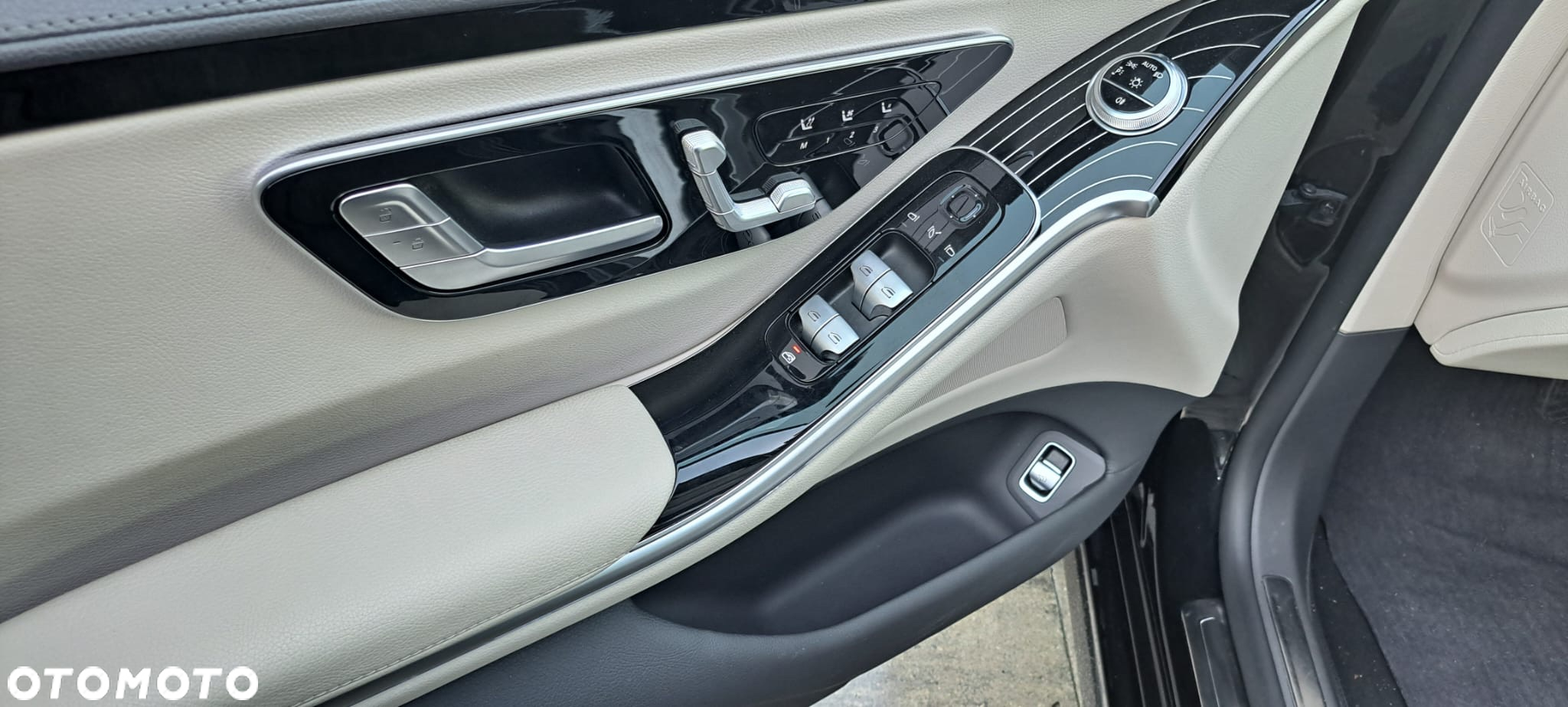 Mercedes-Benz Klasa S 350 d 4-Matic 9G-TRONIC - 11