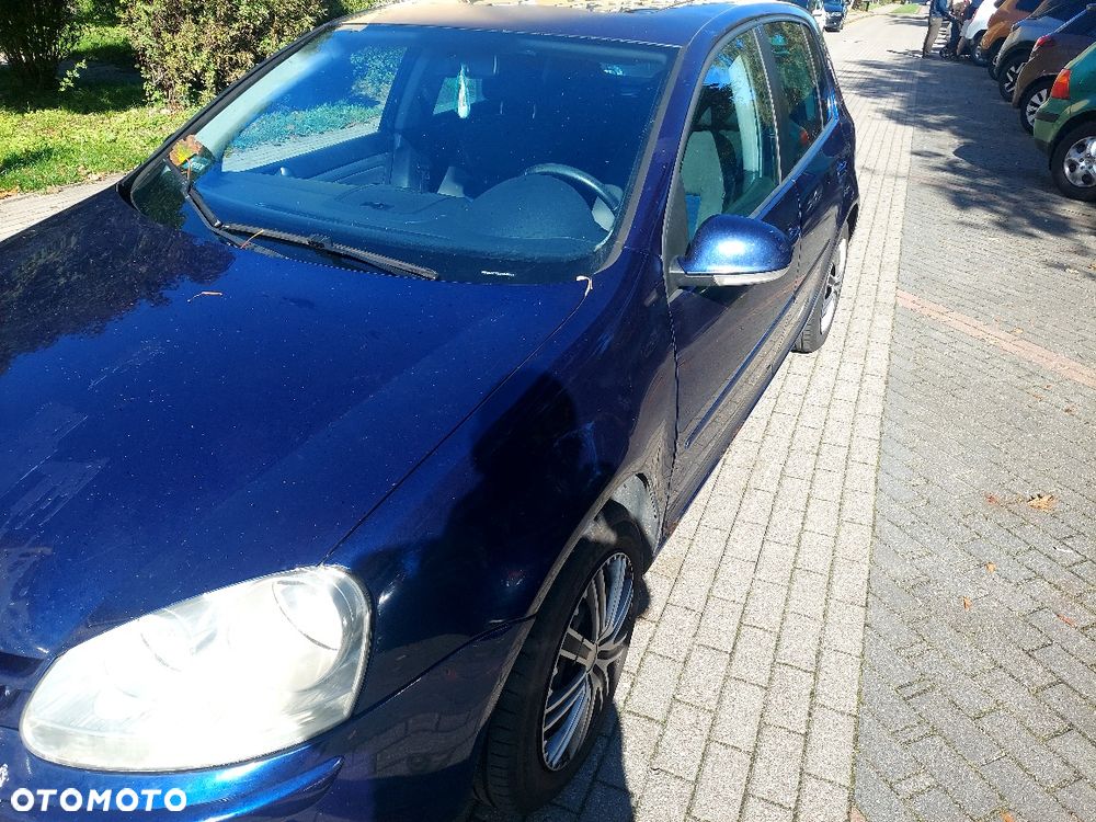 Volkswagen Golf - 4