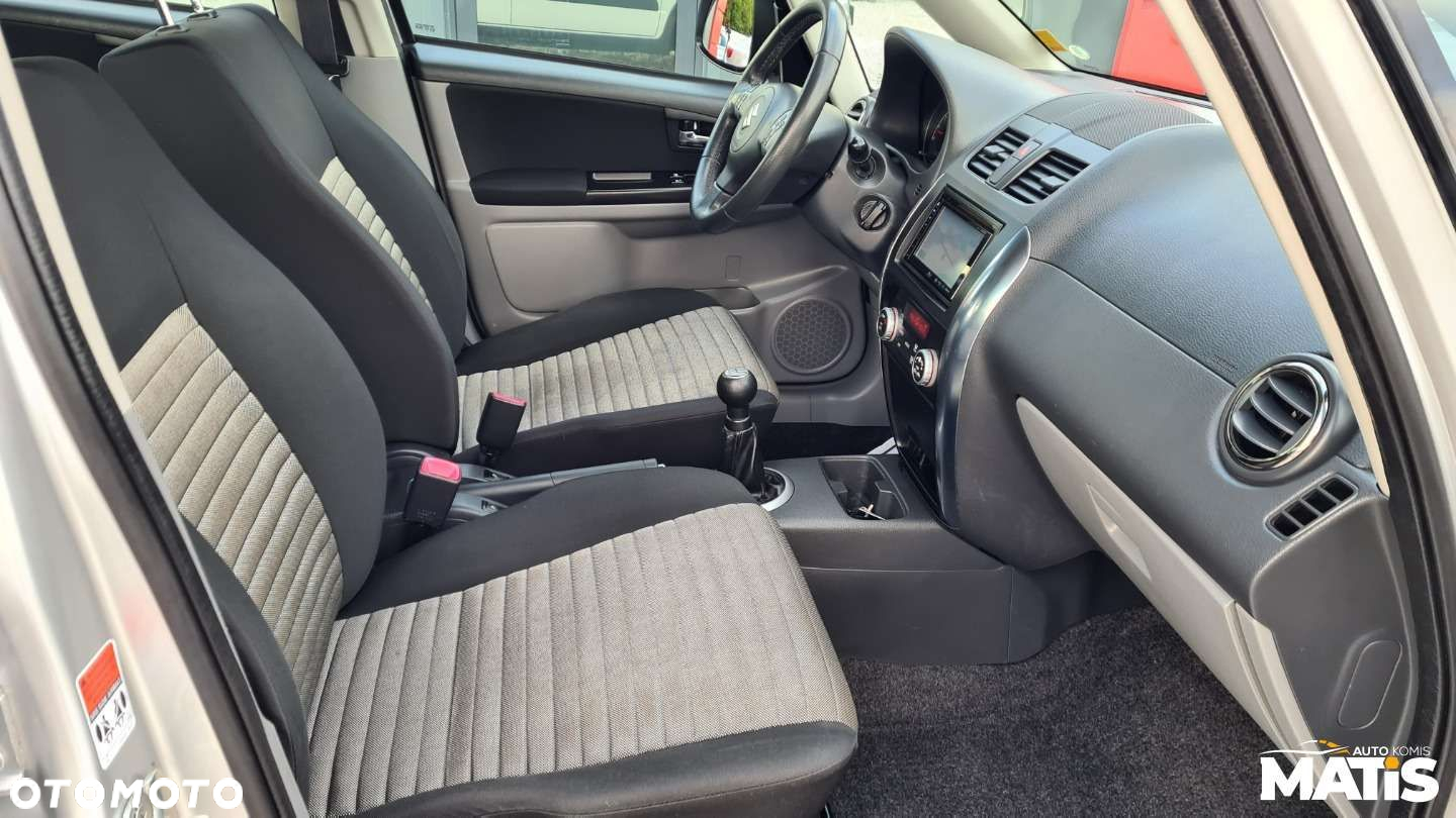 Suzuki SX4 - 32