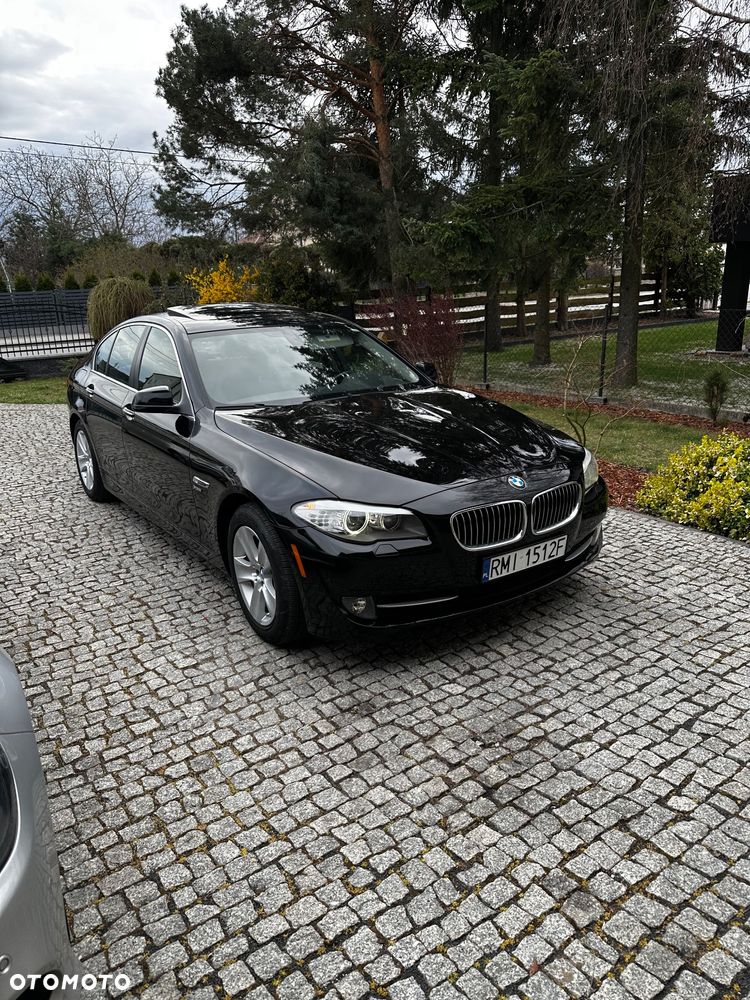 BMW Seria 5 528i xDrive - 3