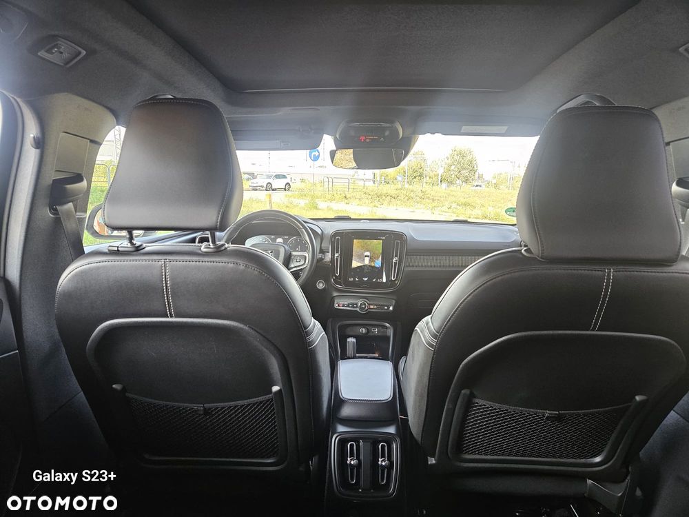 Volvo XC 40 T5 AWD R-Design - 14