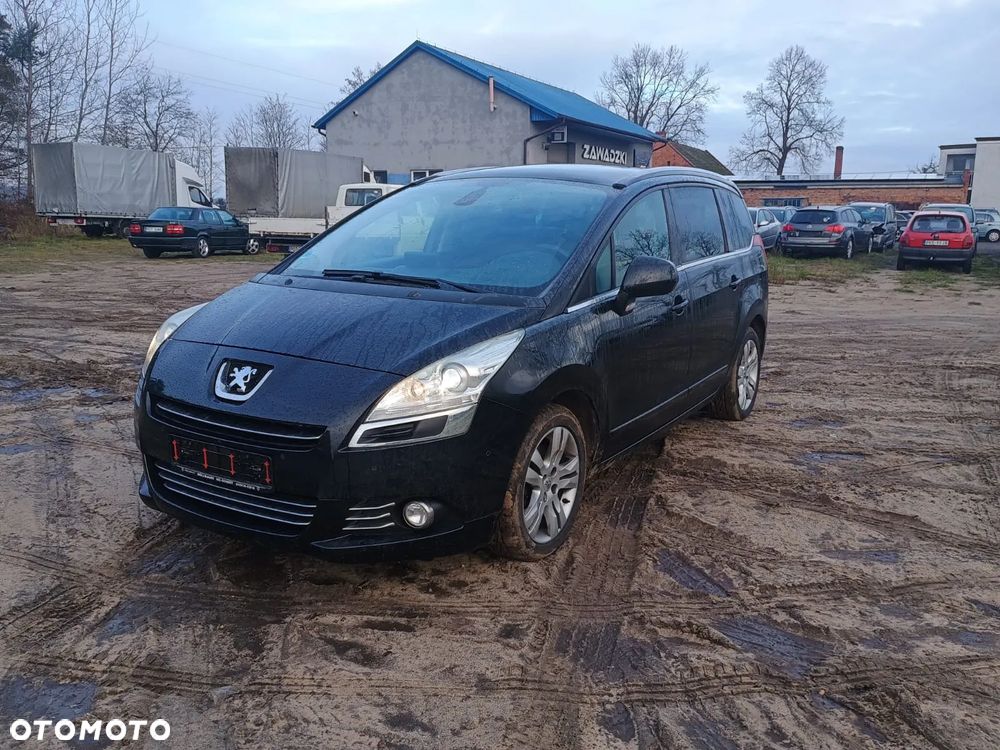 Peugeot 5008 HDI FAP 150 Family Plus - 3