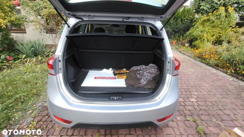 Hyundai ix20 1.6 BlueDrive Comfort - 12