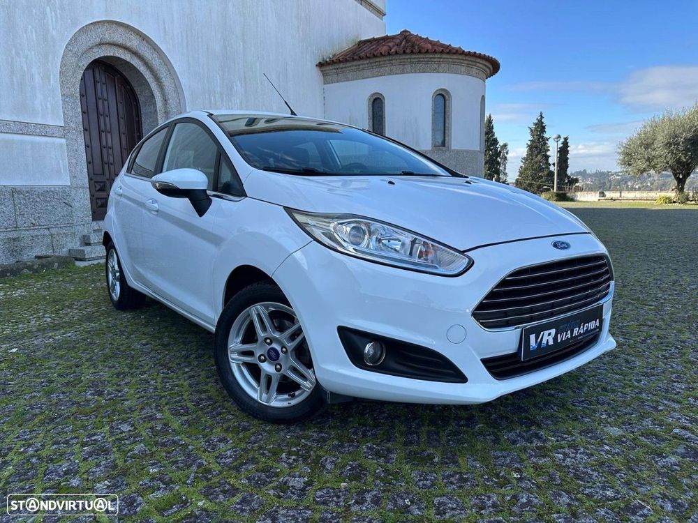 Ford Fiesta 1.0 T EcoBoost Titanium - 4