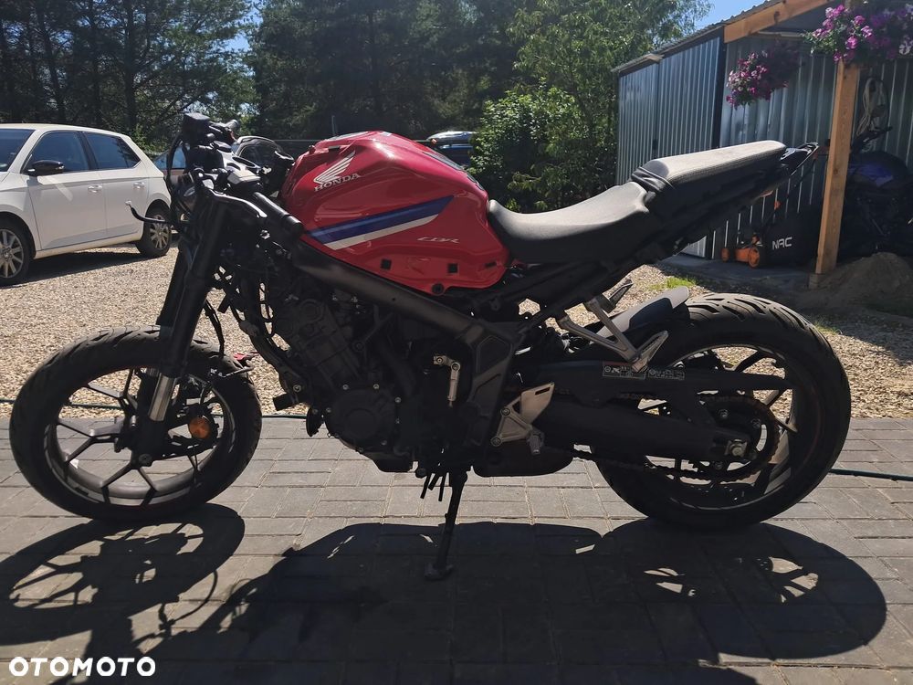 Honda CB - 3
