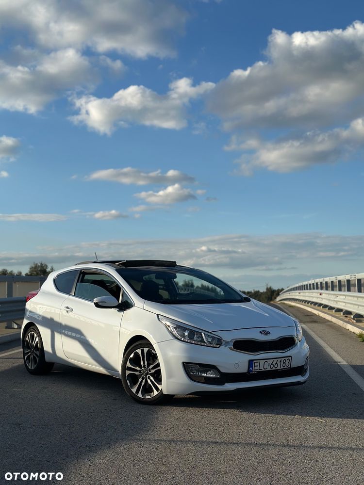 Kia Ceed - 1