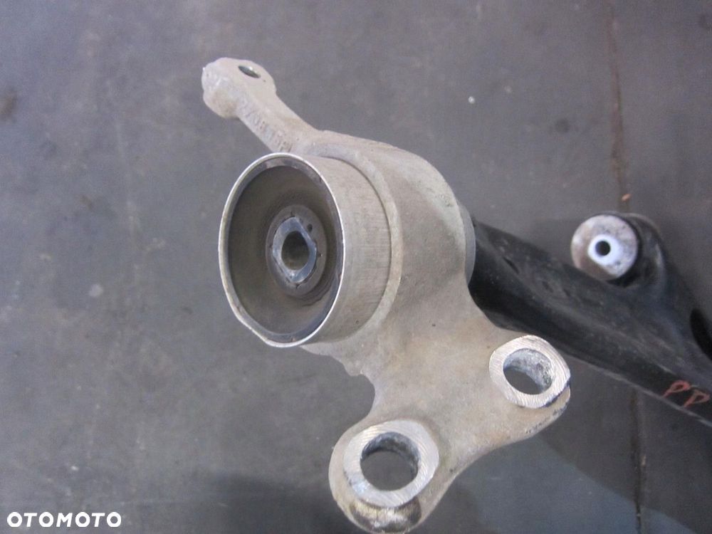 BMW X1 F48 ZWROTNICA PRAWA PRZEDNIA PRZÓD AMORTYZATOR WAHACZ 31216876646 - 13