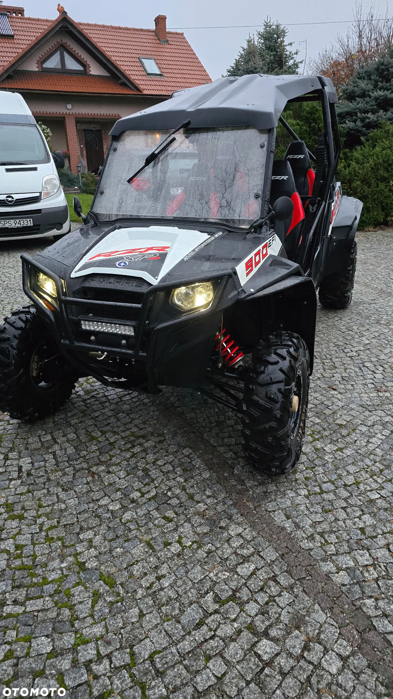 Polaris RZR