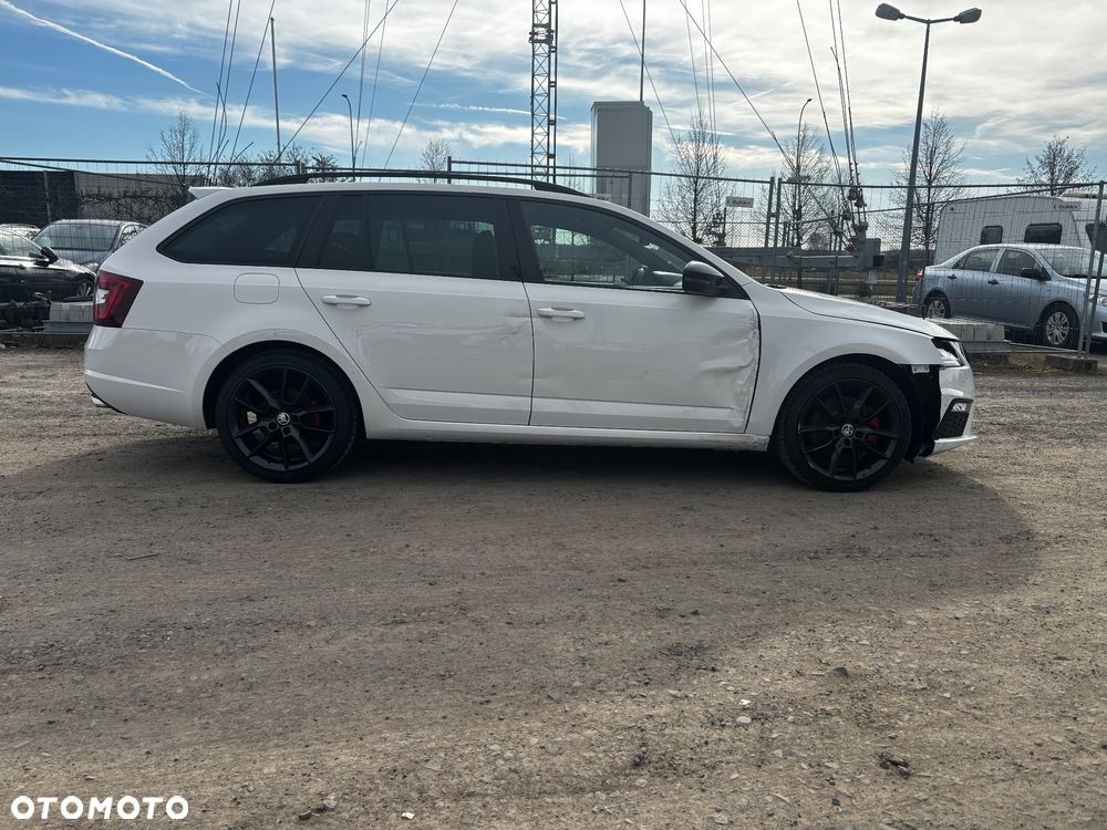 Skoda Octavia 2.0 TDI (Green tec) RS - 9